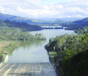 A great view of the Eildon Pondage from the top of the spillway.